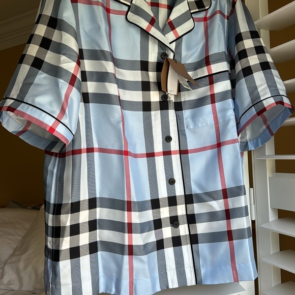 Authentic Burberry Silk Tierney Bowling Pajama Shirt - Picture 3 of 8